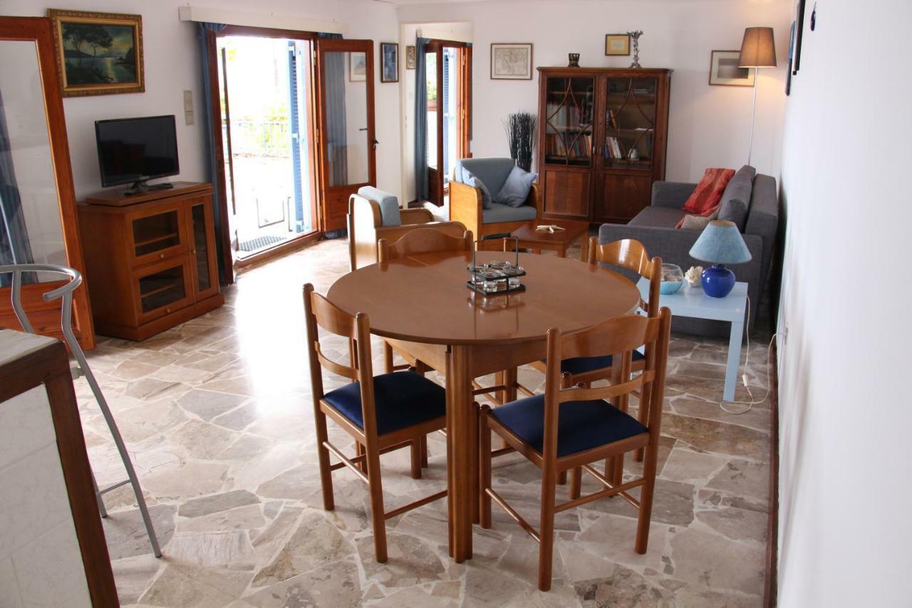 Villa Krassi 에피다우로스 외부 사진